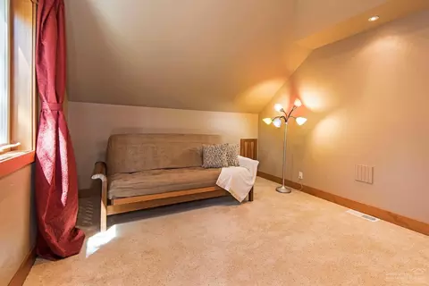 56904 E Park Ln, Sunriver, OR 97707 photo 19