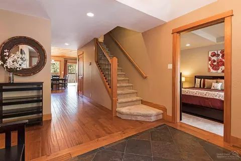 56904 E Park Ln, Sunriver, OR 97707 photo 4