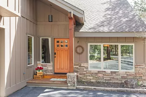 56904 E Park Ln, Sunriver, OR 97707 photo 2