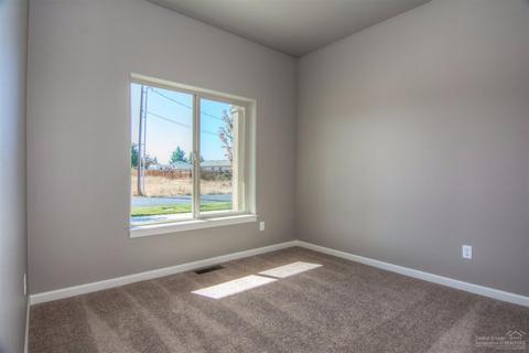 21187 Caleb Pl, Bend, OR 97702 photo 11