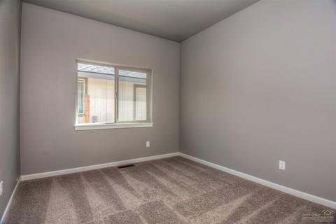 21187 Caleb Pl, Bend, OR 97702 photo 15