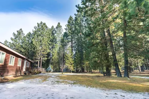 15865 Lava Dr, La Pine, OR 97739 photo 5