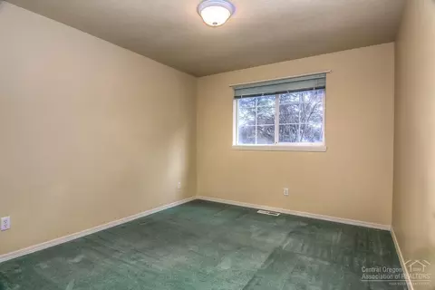 20806 Cross Ct, Bend, OR 97701 photo 17