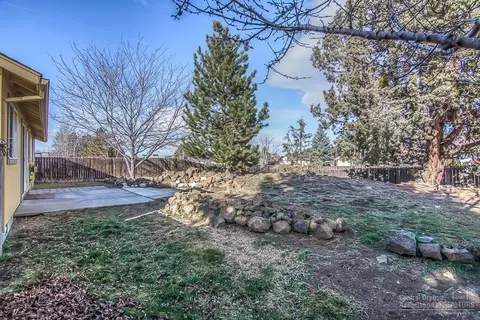 20806 Cross Ct, Bend, OR 97701 photo 23