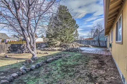 20806 Cross Ct, Bend, OR 97701 photo 25