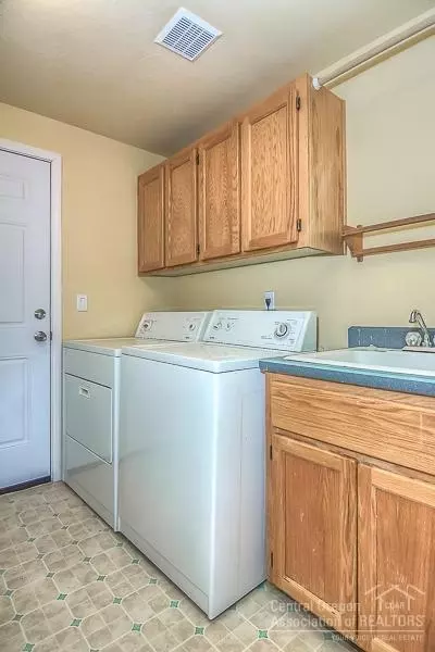 20806 Cross Ct, Bend, OR 97701 photo 21