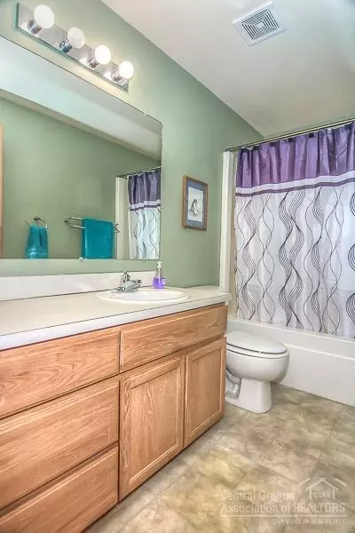 20368 Shetland Loop, Bend, OR 97703 photo 14