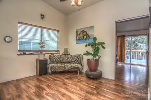 20368 Shetland Loop, Bend, OR 97703 photo 6