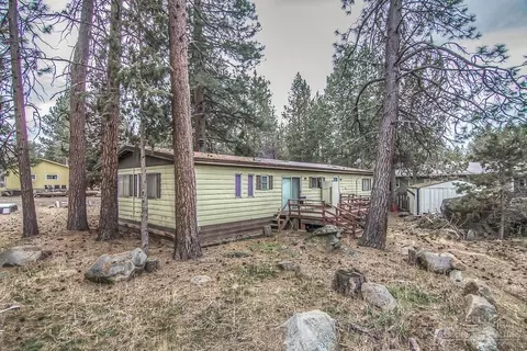 61697 Cedarwood Rd, Bend, OR 97702 photo 6