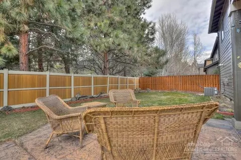 20426 Jacklight Ln, Bend, OR 97702 photo 21