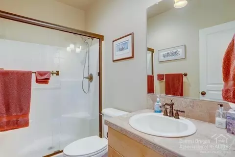 20426 Jacklight Ln, Bend, OR 97702 photo 17
