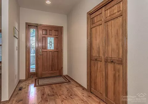 60894 Willow Creek Loop, Bend, OR 97702 photo 16