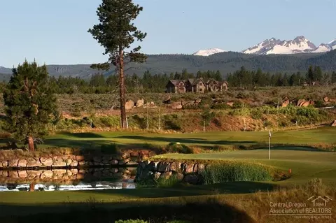 61490 Hawk Ct, Bend, OR 97702 photo 8