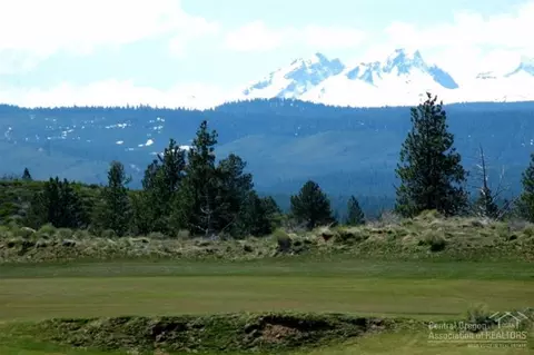 61490 Hawk Ct, Bend, OR 97702 photo 11