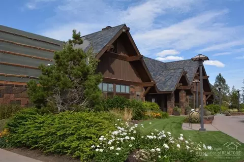 61490 Hawk Ct, Bend, OR 97702 photo 12