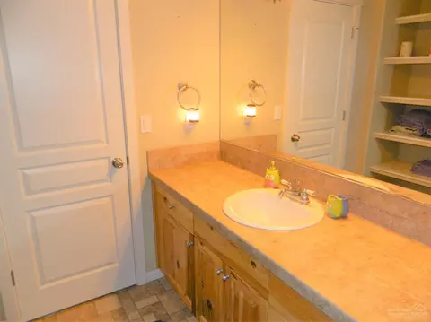 16561 Beesley Pl, La Pine, OR 97739 photo 10