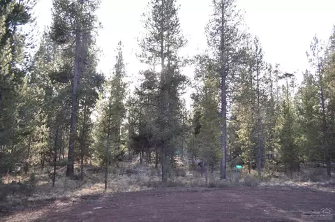 17817 Trader Ln, Bend, OR 97707 photo 1