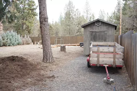 19916 Mcclellan Rd, Bend, OR 97702 photo 21