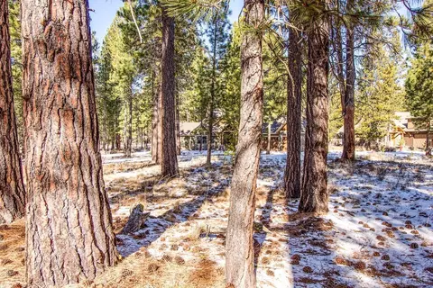 56154 Sable Rock Loop, Bend, OR 97707 photo 6