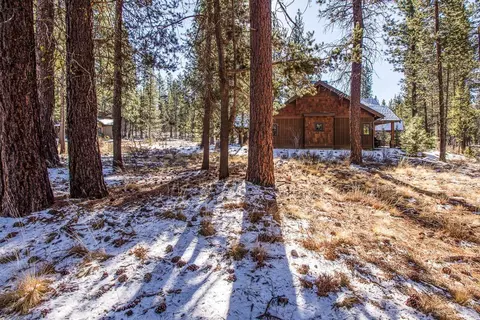 56154 Sable Rock Loop, Bend, OR 97707 photo 8