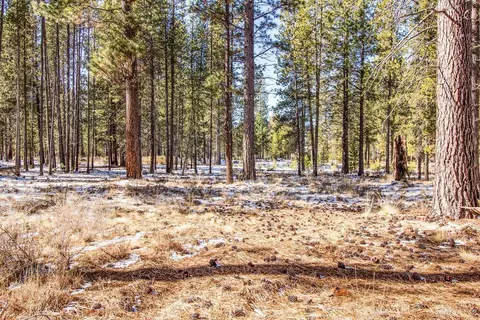 56154 Sable Rock Loop, Bend, OR 97707 photo 5
