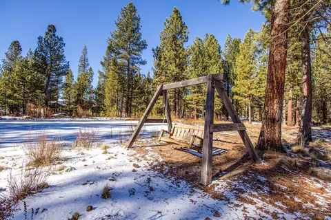 56154 Sable Rock Loop, Bend, OR 97707 photo 11