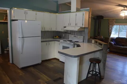 60213 Cheyenne Rd, Bend, OR 97702 photo 7
