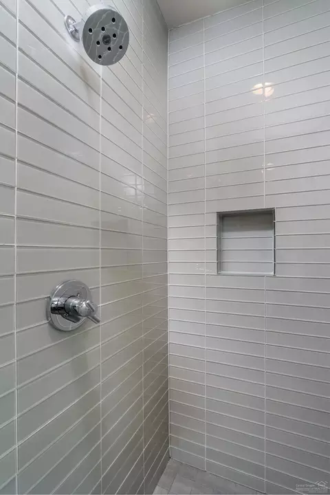 63121 Iner Loop, Bend, OR 97701 photo 8