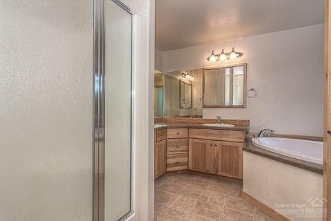 56267 Eider Rd, Bend, OR 97707 photo 11