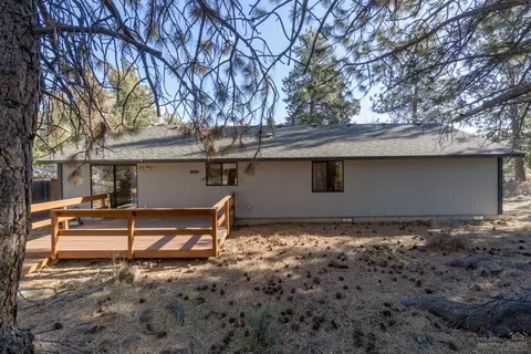 60591 Springtree Ct, Bend, OR 97702 photo 17