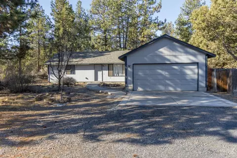 60591 Springtree Ct, Bend, OR 97702 photo 1