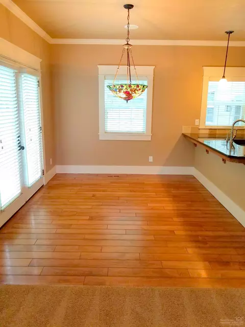 3392 NE Wild Rivers Loop, Bend, OR 97701 photo 11