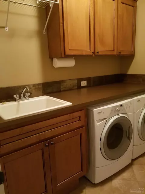 3392 NE Wild Rivers Loop, Bend, OR 97701 photo 18