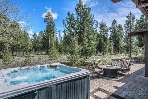 56893 Dancing Rock Loop, Bend, OR 97707 photo 10