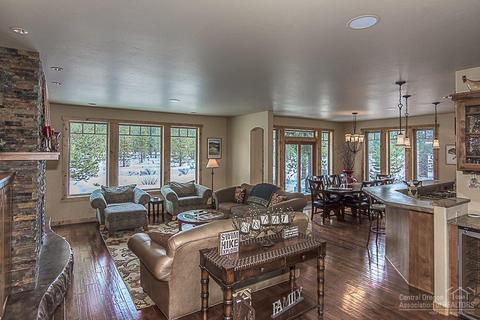 56893 Dancing Rock Loop, Bend, OR 97707 photo 1