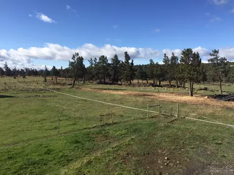 21475 Gift Rd, Bend, OR 97701 photo 23