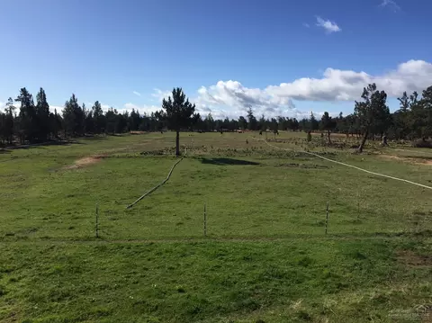 21475 Gift Rd, Bend, OR 97701 photo 19