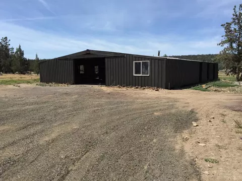 21475 Gift Rd, Bend, OR 97701 photo 13