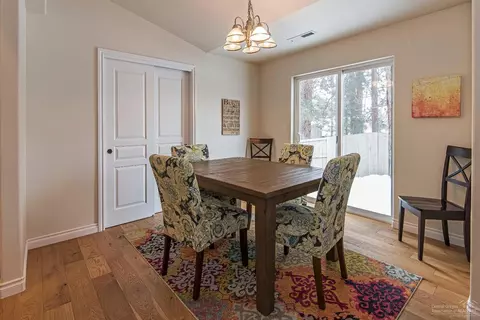19504 Fishhawk Loop, Bend, OR 97702 photo 9