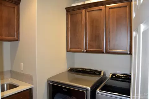 21343 Brooklyn Pl, Bend, OR 97701 photo 13