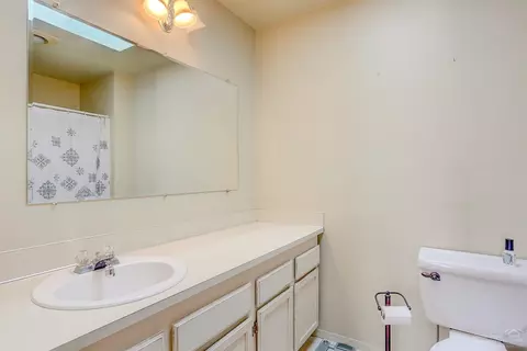 3041 NE Madison Ave, Bend, OR 97701 photo 11