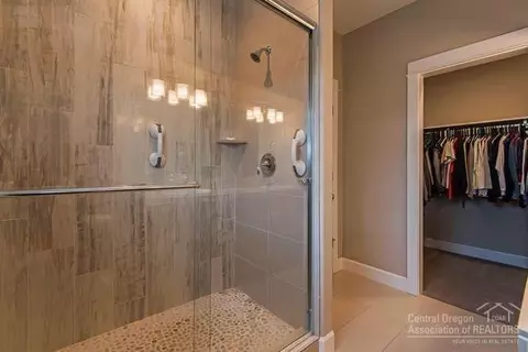 627 NE Vail Ln, Bend, OR 97701 photo 11