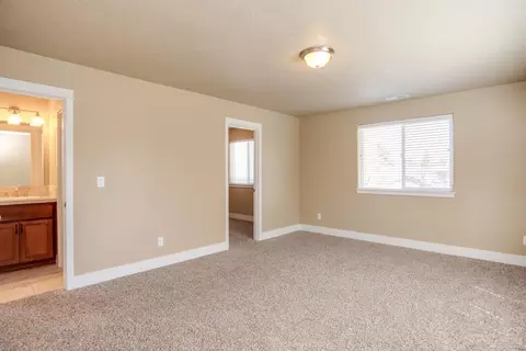 61402 Sunbrook Dr, Bend, OR 97702 photo 13