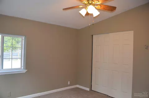 145525 Post Ct, La Pine, OR 97739 photo 9