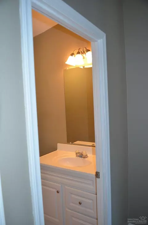 145525 Post Ct, La Pine, OR 97739 photo 18