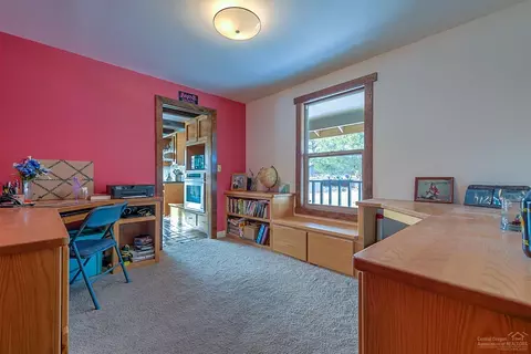 20502 Jefferson Ct, Bend, OR 97703 photo 13