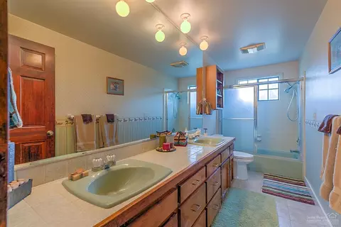 20502 Jefferson Ct, Bend, OR 97703 photo 17