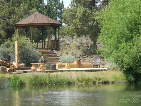 20502 Jefferson Ct, Bend, OR 97703 photo 24