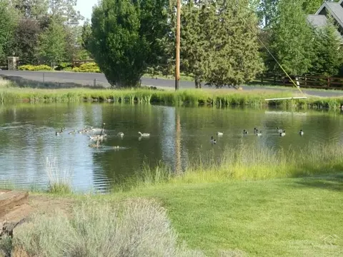 20502 Jefferson Ct, Bend, OR 97703 photo 21
