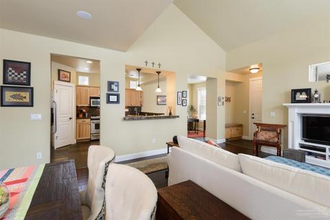 61430 Davis Lake Loop, Bend, OR 97702 photo 11